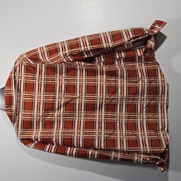 Vintage Plaid Button-Up Shirt - Picture 2 of 8